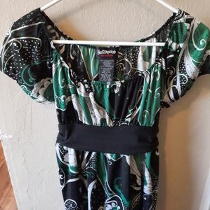 Women's size Small short sleeve blouse.